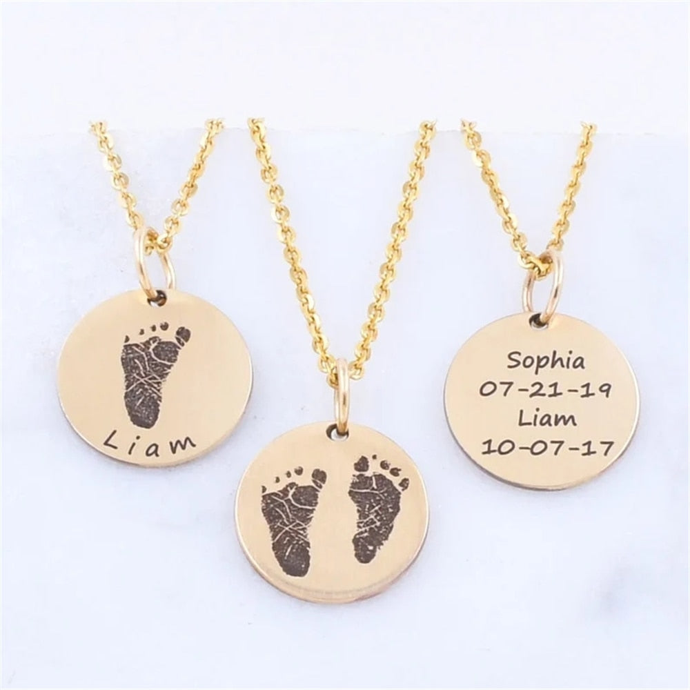 Custom Baby Birth Footprint Necklace Engraved Date Handprint Child Name Fingerprint Pendant Jewelry Gift for Mother